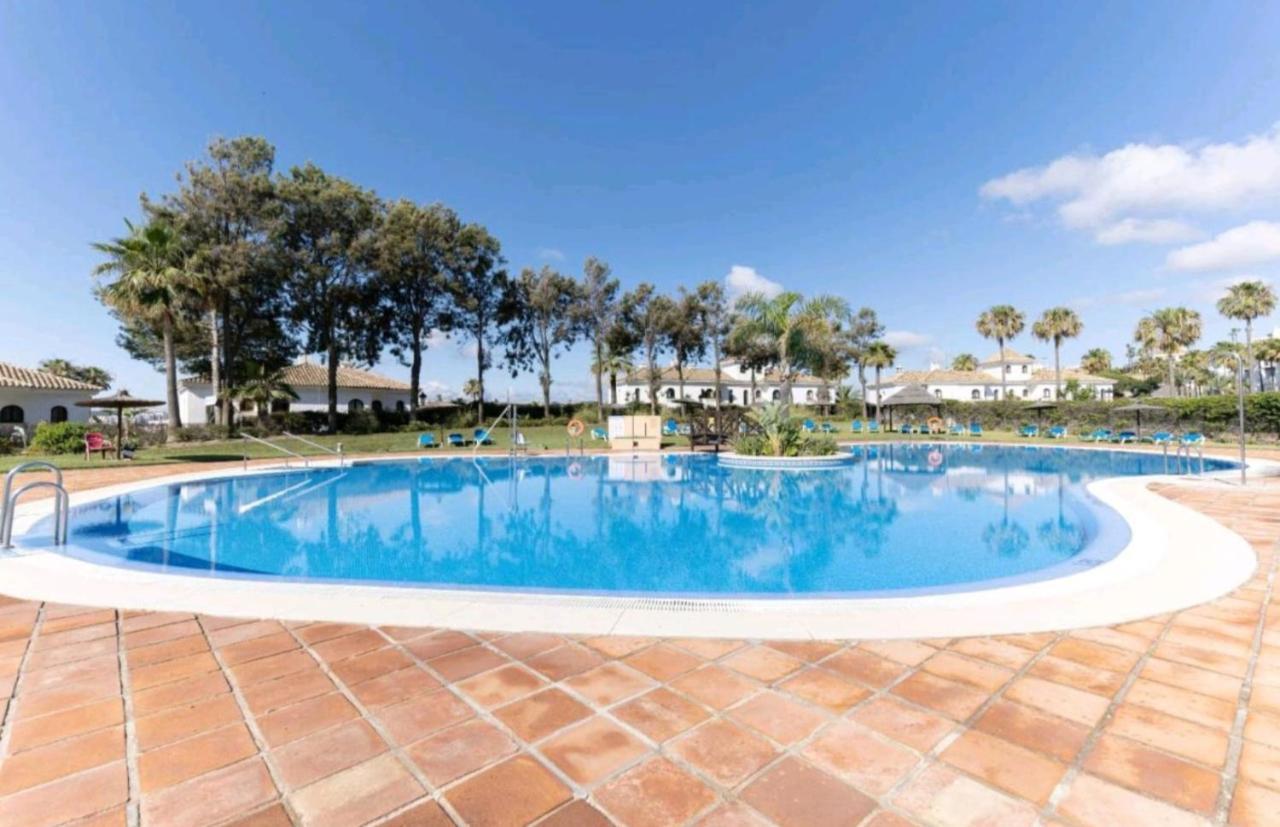 El Hacho Apartment Manilva Exterior photo